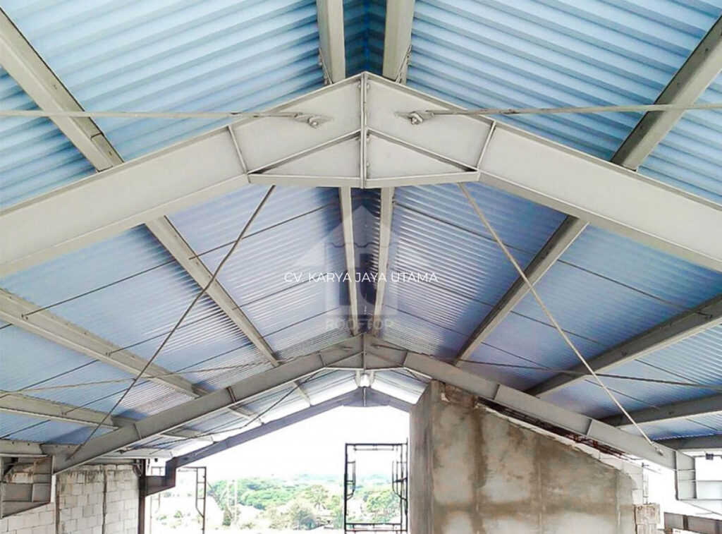 Atap uPVC Rooftop untuk Proyek Pergudangan di Malang Jawa Timur