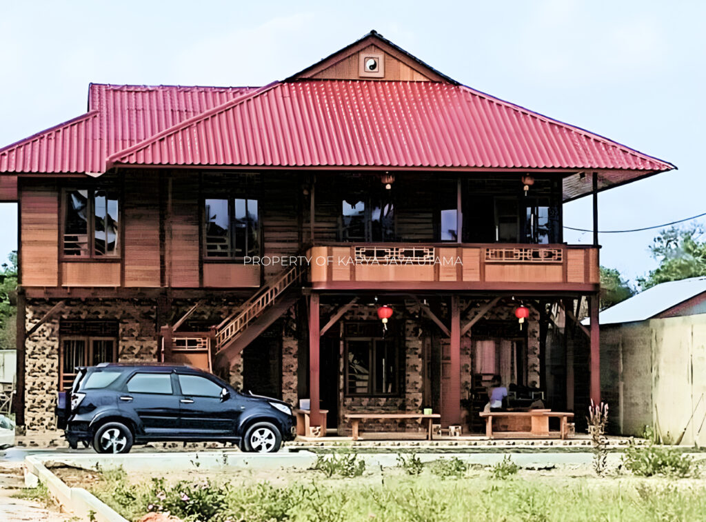 Genteng uPVC Royal Roof warna merah untuk proyek Villa Truntum di Tanjung Kelayang Pulau Belitung